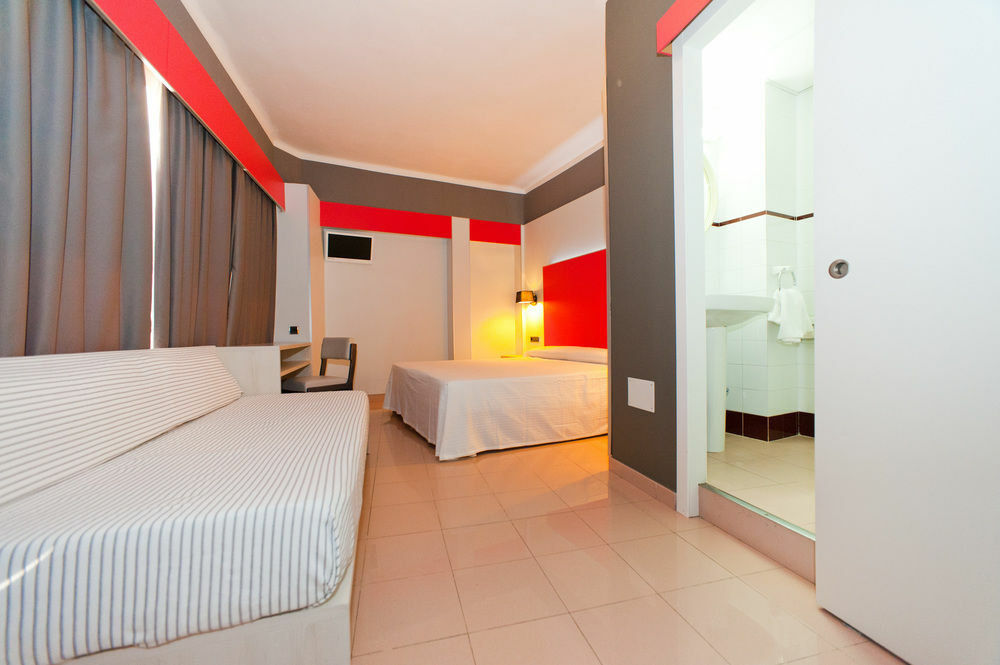 The Red Hotel By Ibiza Feeling - Adults Only San Antonio  Exteriér fotografie