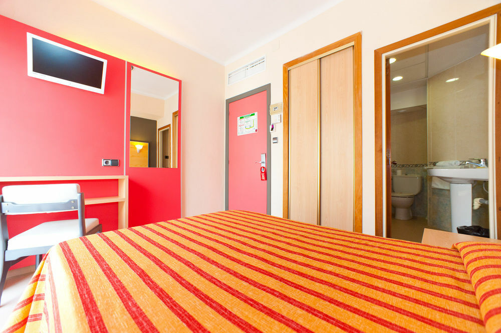 The Red Hotel By Ibiza Feeling - Adults Only San Antonio  Exteriér fotografie