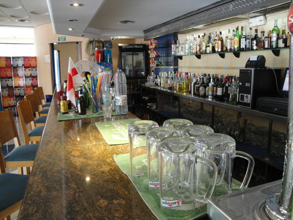 The Red Hotel By Ibiza Feeling - Adults Only San Antonio  Exteriér fotografie