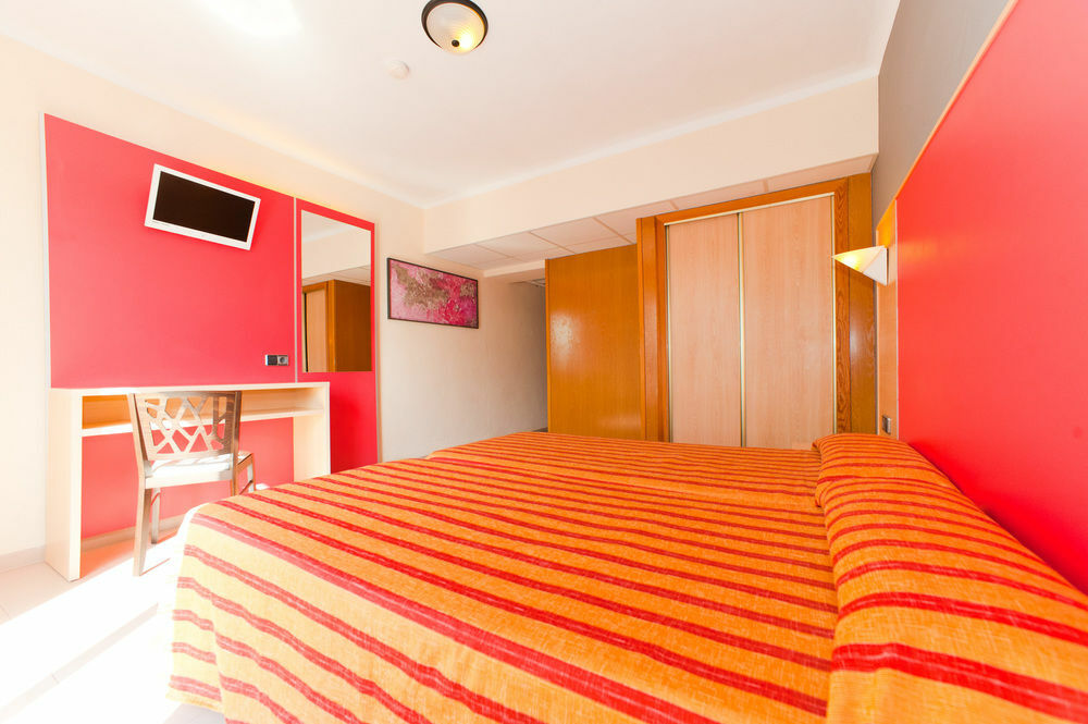 The Red Hotel By Ibiza Feeling - Adults Only San Antonio  Exteriér fotografie